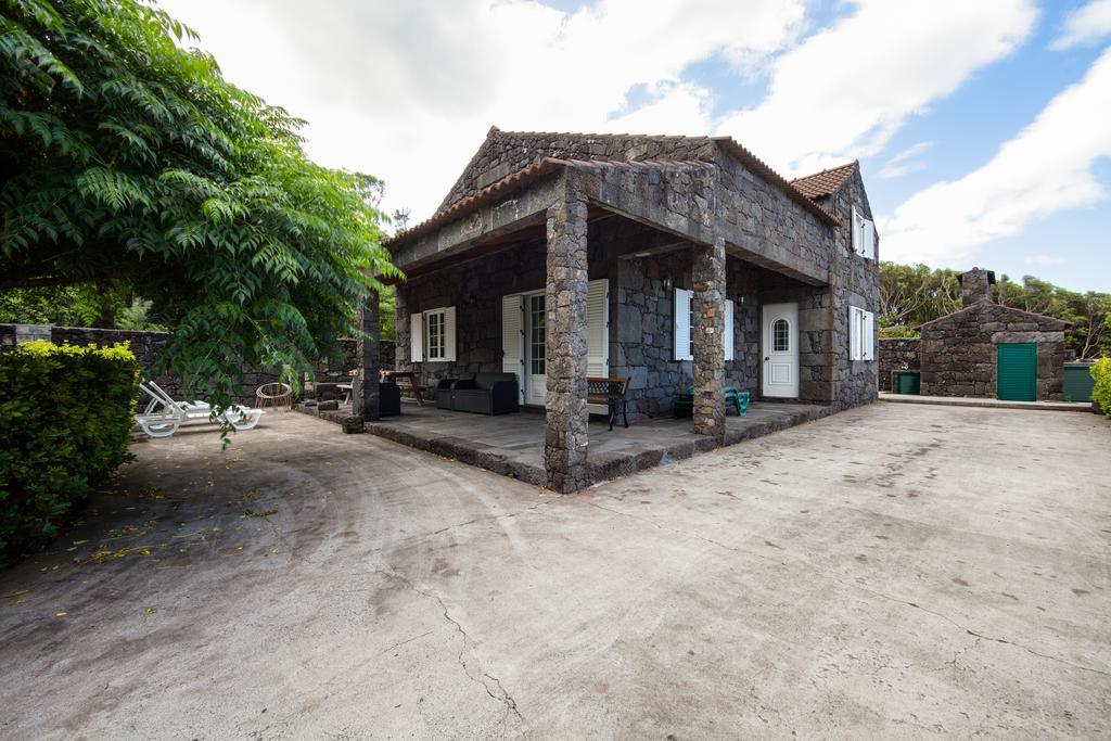 Adega Poca Villa Prainha  Buitenkant foto